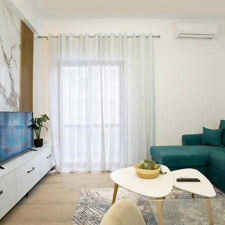 Liv's By Tok * Durrës